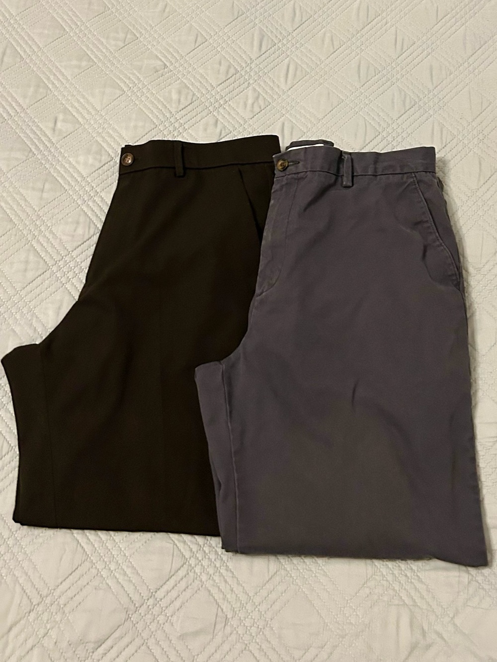 BUNDLE of Two Men’s Dress Pants, Black and Faded Navy, Size 34/35x30